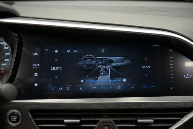 Geely Tugella I Рестайлинг с пробегом 2023 года, цена 3 190 000 рублей, 30000 км, внедорожник, Автокод Объявления