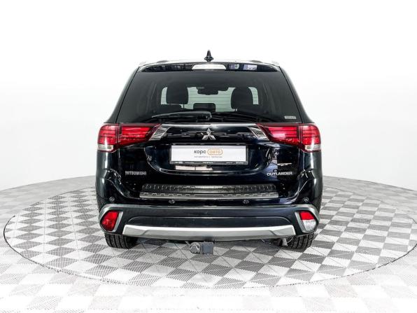 Mitsubishi Outlander III Рестайлинг 2 с пробегом 2018 года, цена 2 131 400 рублей, 233616 км, внедорожник, Автокод Объявления