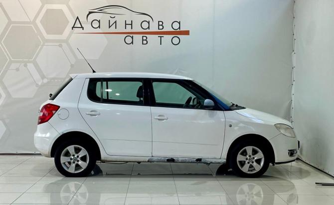 Skoda Fabia II Рестайлинг с пробегом 2010 года, цена 265 000 рублей, 308864 км, хэтчбек, Автокод Объявления