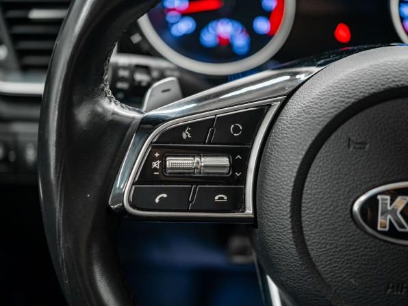 Kia Ceed III с пробегом 2020 года, цена 1 805 000 рублей, 63163 км, хэтчбек, Автокод Объявления