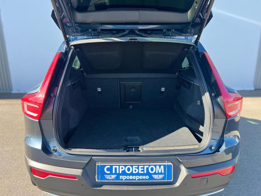 Volvo XC40 I Санкт-Петербург  - изображение 20