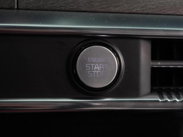 Kia K5 III с пробегом 2021 года, цена 2 019 000 рублей, 213173 км, седан, Автокод Объявления