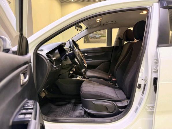 Kia Rio IV с пробегом 2019 года, цена 1 418 000 рублей, 107681 км, хэтчбек, Автокод Объявления