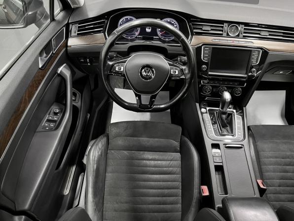 Volkswagen Passat B8 с пробегом 2015 года, цена 1 440 000 рублей, 234429 км, седан, Автокод Объявления