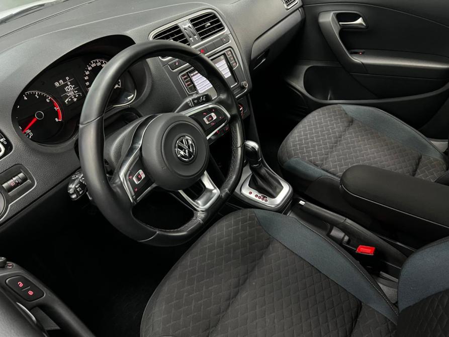 Volkswagen Polo V Рестайлинг Казань  - изображение 12