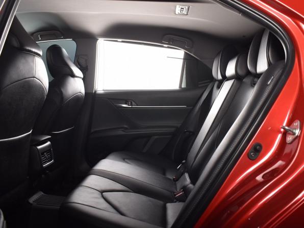 Toyota Camry VIII (XV70) Рестайлинг с пробегом 2021 года, цена 2 994 995 рублей, 172549 км, седан, Автокод Объявления