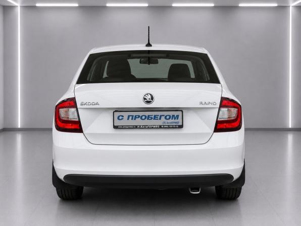 Skoda Rapid I Рестайлинг с пробегом 2018 года, цена 1 210 000 рублей, 140813 км, лифтбек, Автокод Объявления