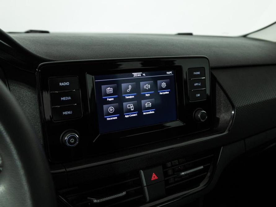 Volkswagen Polo VI Санкт-Петербург  - изображение 16