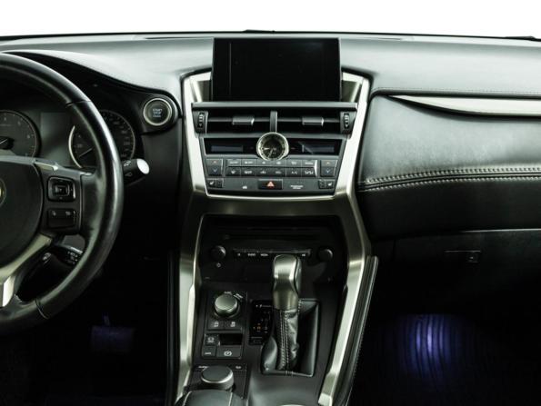 Lexus NX I с пробегом 2017 года, цена 2 885 000 рублей, 101000 км, внедорожник, Автокод Объявления