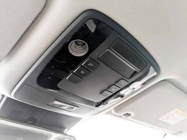 Kia Carnival IV с пробегом 2021 года, цена 3 700 000 рублей, 57084 км, минивэн, Автокод Объявления