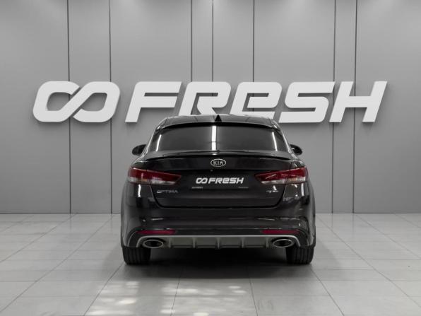 Kia Optima IV Рестайлинг с пробегом 2018 года, цена 2 199 000 рублей, 112672 км, седан, Автокод Объявления