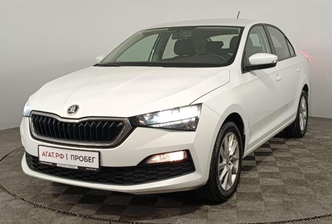 Skoda Rapid II с пробегом 2020 года, цена 1 420 000 рублей, 90881 км, лифтбек, Автокод Объявления