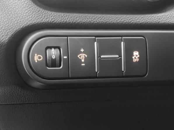 Kia Ceed III с пробегом 2018 года, цена 1 625 000 рублей, 94306 км, хэтчбек, Автокод Объявления