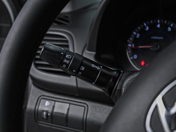 Hyundai Solaris I Рестайлинг с пробегом 2015 года, цена 995 000 рублей, 144699 км, седан, Автокод Объявления