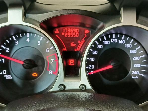 Nissan Juke I с пробегом 2011 года, цена 859 000 рублей, 173000 км, внедорожник, Автокод Объявления
