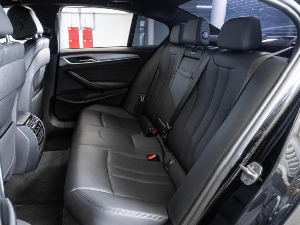 BMW 5 серии VII (G30/G31/G38) с пробегом 2018 года, цена 2 980 000 рублей, 168246 км, седан, Автокод Объявления