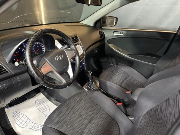 Hyundai Solaris I Рестайлинг с пробегом 2016 года, цена 885 000 рублей, 224341 км, седан, Автокод Объявления