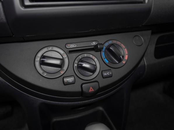 Nissan Note I Рестайлинг с пробегом 2013 года, цена 880 000 рублей, 165612 км, хэтчбек, Автокод Объявления