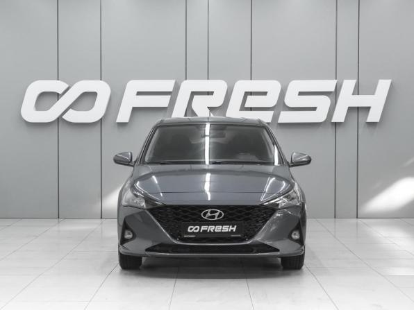 Hyundai Solaris II Рестайлинг с пробегом 2021 года, цена 1 600 000 рублей, 88050 км, седан, Автокод Объявления