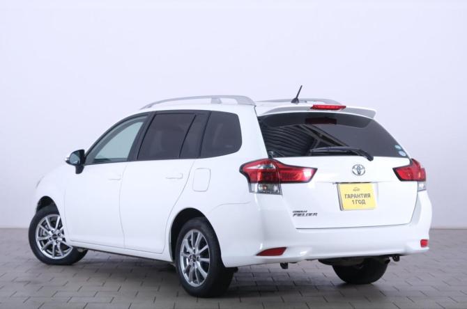 Toyota Corolla XI (E160 E170) Рестайлинг 2 с пробегом 2019 года, цена 1 699 000 рублей, 57330 км, универсал, Автокод Объявления