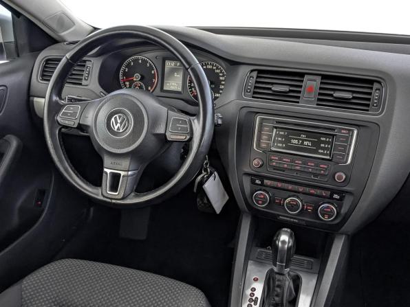 Volkswagen Jetta VI с пробегом 2014 года, цена 1 125 000 рублей, 106091 км, седан, Автокод Объявления