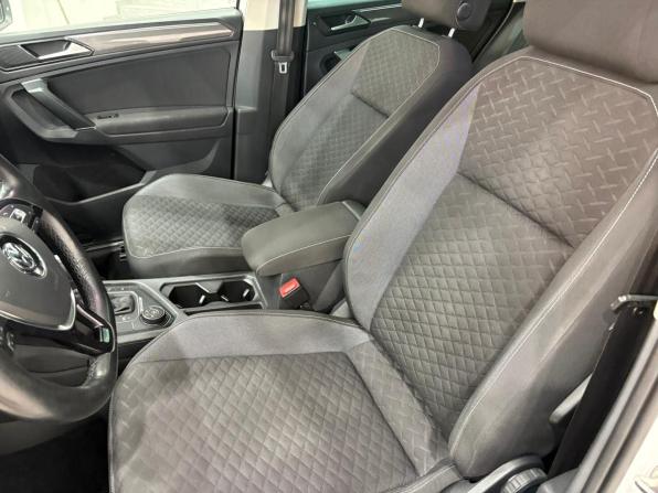Volkswagen Tiguan II с пробегом 2018 года, цена 2 499 000 рублей, 92244 км, внедорожник, Автокод Объявления