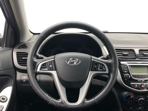 Hyundai Solaris I с пробегом 2011 года, цена 529 000 рублей, 207605 км, седан, Автокод Объявления