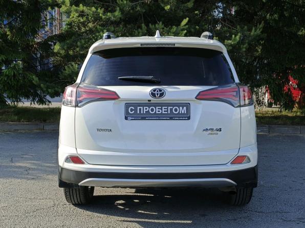 Toyota RAV4 IV (XA40) Рестайлинг с пробегом 2017 года, цена 1 940 000 рублей, 204055 км, внедорожник, Автокод Объявления