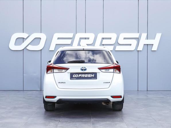Toyota Auris II Рестайлинг с пробегом 2018 года, цена 1 598 000 рублей, 251191 км, универсал, Автокод Объявления