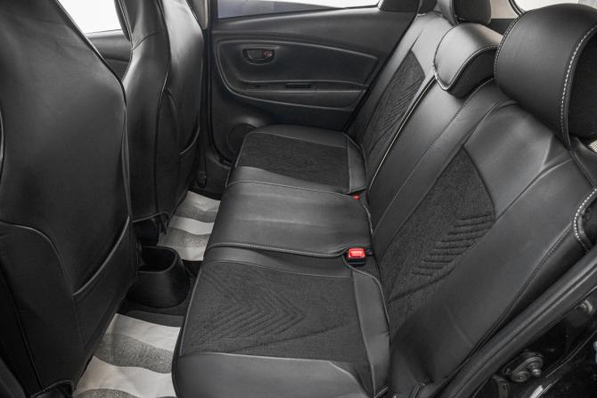 Toyota Vitz III (XP130) Рестайлинг с пробегом 2014 года, цена 899 000 рублей, 105000 км, хэтчбек, Автокод Объявления