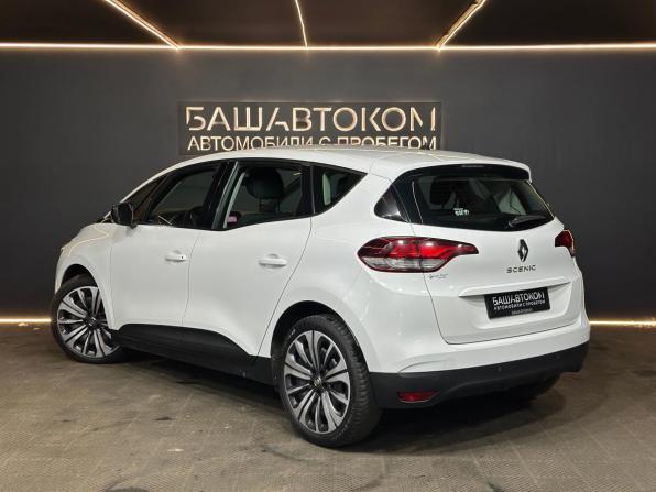 Renault Scenic IV с пробегом 2017 года, цена 1 329 000 рублей, 177300 км, минивэн, Автокод Объявления