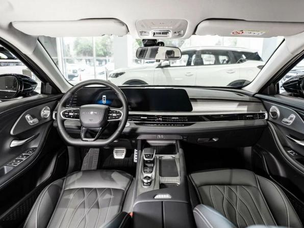 Chery Arrizo 8 с пробегом 2025 года, цена 3 275 000 рублей, 1 км, седан, Автокод Объявления