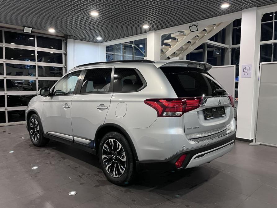 Mitsubishi Outlander III Рестайлинг 3 Чебоксары  - изображение 5