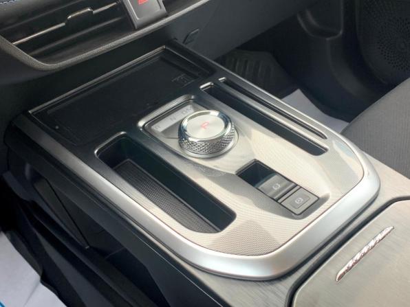 Haval Jolion I с пробегом 2023 года, цена 1 850 000 рублей, 59515 км, внедорожник, Автокод Объявления