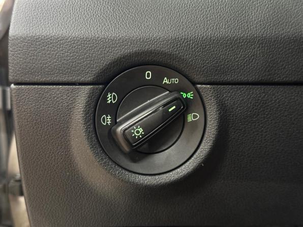 Skoda Octavia III (A7) Рестайлинг с пробегом 2018 года, цена 1 950 000 рублей, 82710 км, лифтбек, Автокод Объявления