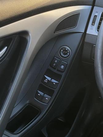 Hyundai Elantra V (MD) Рестайлинг с пробегом 2014 года, цена 1 135 000 рублей, 156738 км, седан, Автокод Объявления
