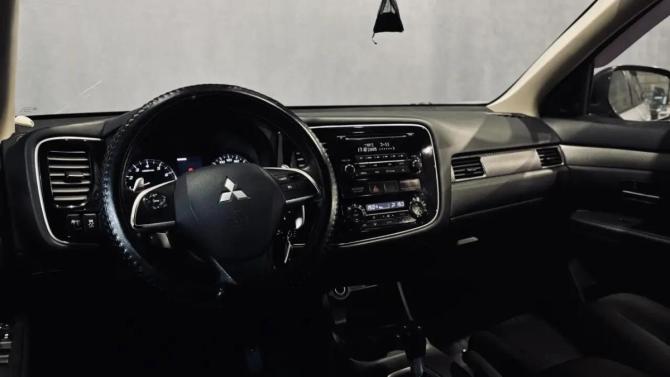 Mitsubishi Outlander III с пробегом 2014 года, цена 1 300 000 рублей, 210000 км, внедорожник, Автокод Объявления