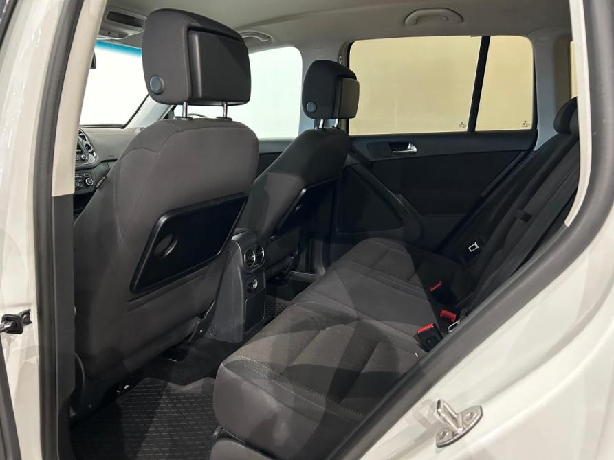Volkswagen Tiguan I Рестайлинг Санкт-Петербург  - изображение 13