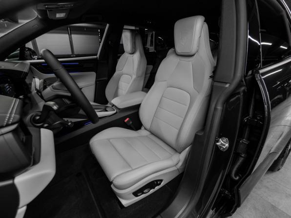 Porsche Macan II с пробегом 2026 года, цена 16 600 000 рублей, 34 км, внедорожник, Автокод Объявления