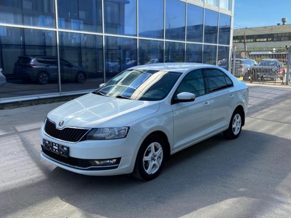 Skoda Rapid I Рестайлинг с пробегом 2018 года, цена 1 079 000 рублей, 155264 км, лифтбек, Автокод Объявления