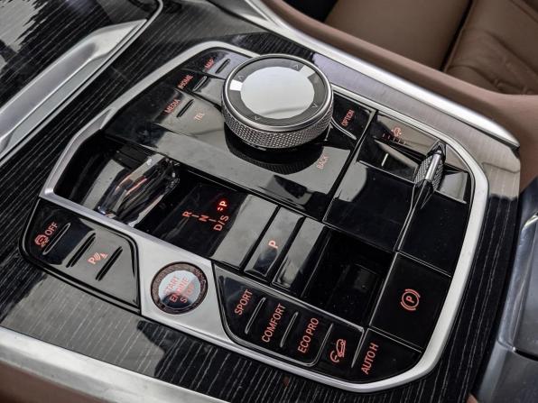 BMW X6 III (G06) Рестайлинг с пробегом 2025 года, цена 14 215 000 рублей, 6016 км, внедорожник, Автокод Объявления
