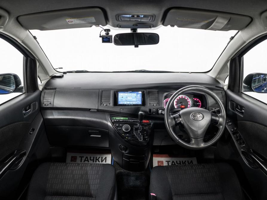 Toyota ISis I Рестайлинг Иркутск  - изображение 9