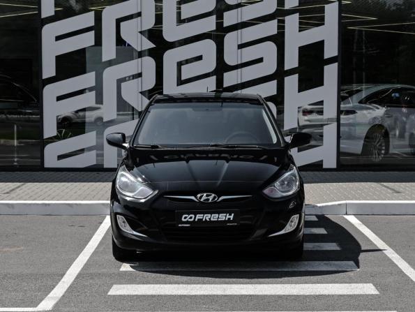 Hyundai Solaris I с пробегом 2013 года, цена 899 000 рублей, 182819 км, седан, Автокод Объявления