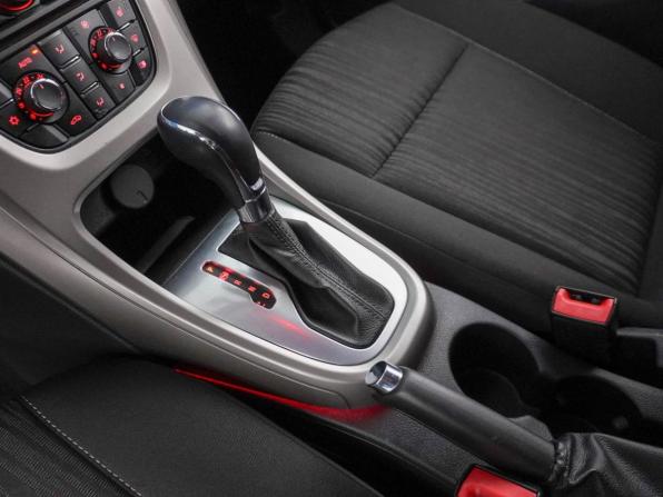 Opel Astra J с пробегом 2012 года, цена 799 521 рубль, 139146 км, хэтчбек, Автокод Объявления