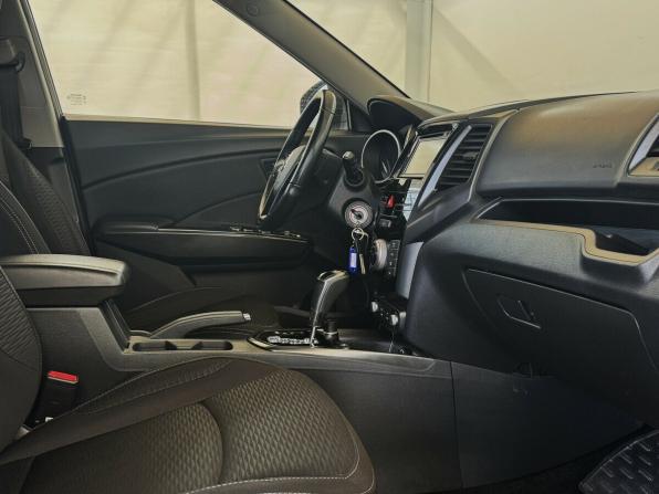 SsangYong XLV I с пробегом 2016 года, цена 1 285 000 рублей, 137274 км, внедорожник, Автокод Объявления