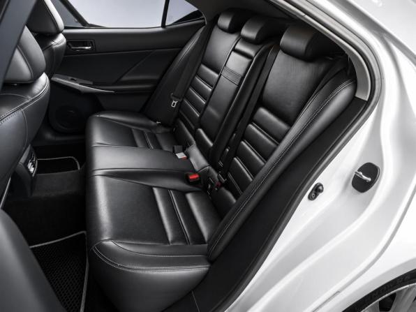 Lexus IS III с пробегом 2013 года, цена 2 099 000 рублей, 248164 км, седан, Автокод Объявления