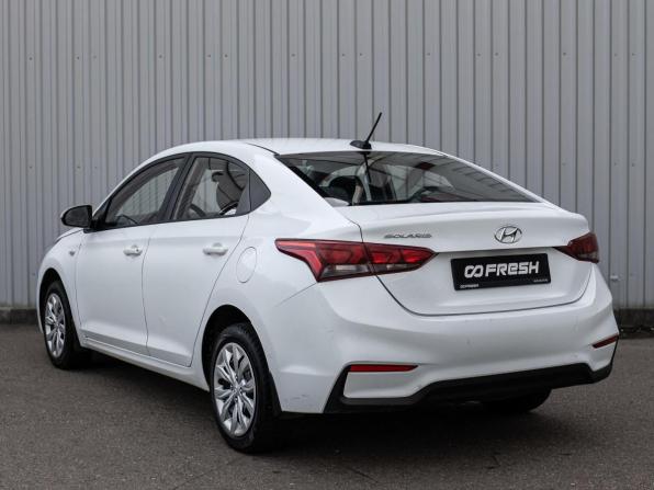 Hyundai Solaris II с пробегом 2019 года, цена 999 000 рублей, 182626 км, седан, Автокод Объявления