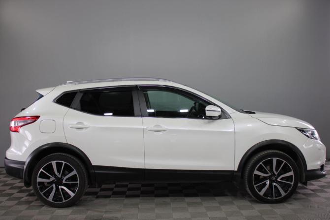 Nissan Qashqai II с пробегом 2018 года, цена 1 999 000 рублей, 97167 км, внедорожник, Автокод Объявления