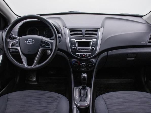 Hyundai Solaris I Рестайлинг с пробегом 2015 года, цена 930 000 рублей, 233000 км, хэтчбек, Автокод Объявления