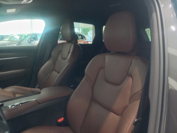 Volvo V90 Cross Country I Рестайлинг с пробегом 2020 года, цена 4 592 000 рублей, 44840 км, универсал, Автокод Объявления